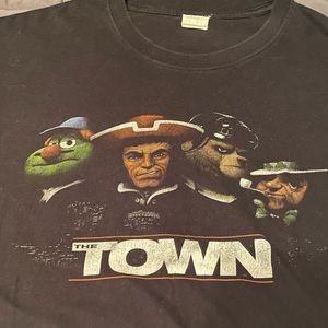 Boston sports “The Town” themed graphic tee XL